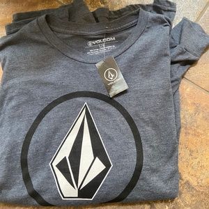 Volcom long sleeve shirt, NWT